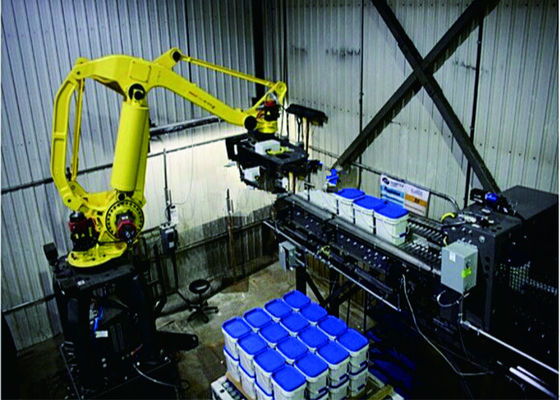 China Robots horizontales/columna robótica del sistema que empalieta sola para los bolsos/los barriles grandes proveedor