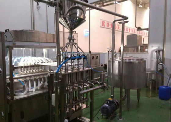 China Modo automático completo del equipo de proceso de la máquina de la producción de leche de la botella del PE proveedor